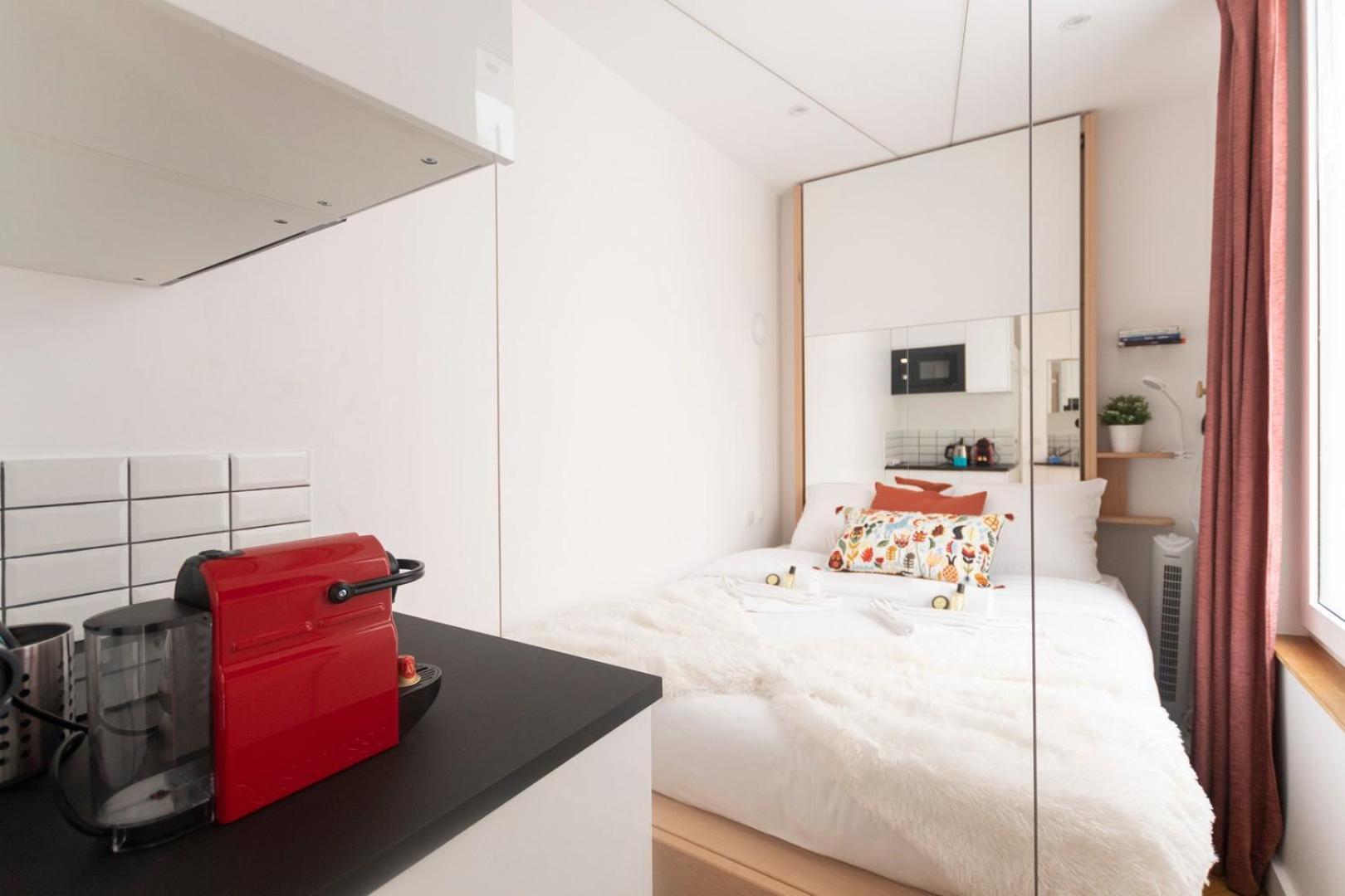 Super Central Mini Studio - 2 Pax, Murphy Bed Paris Exteriör bild