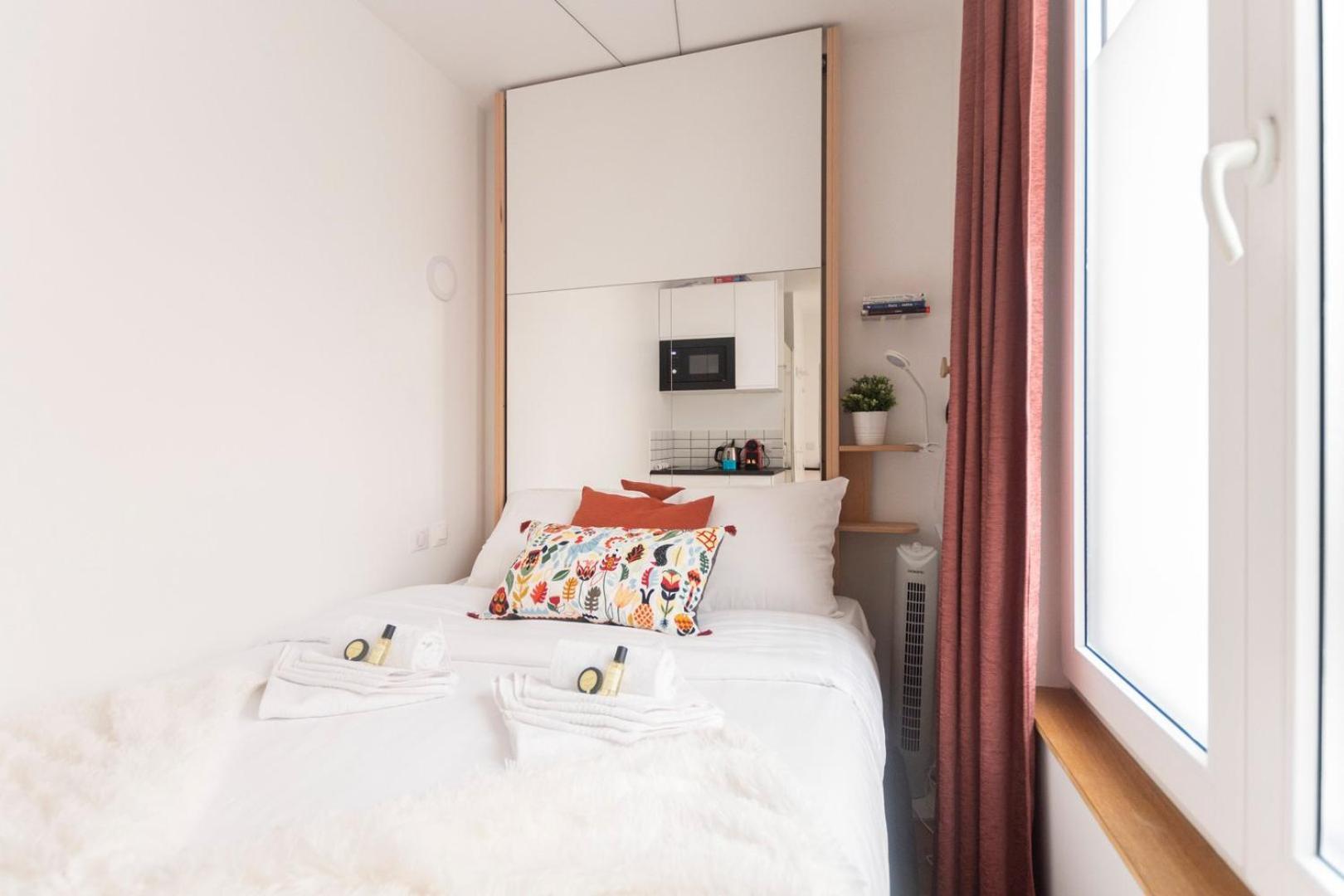 Super Central Mini Studio - 2 Pax, Murphy Bed Paris Exteriör bild